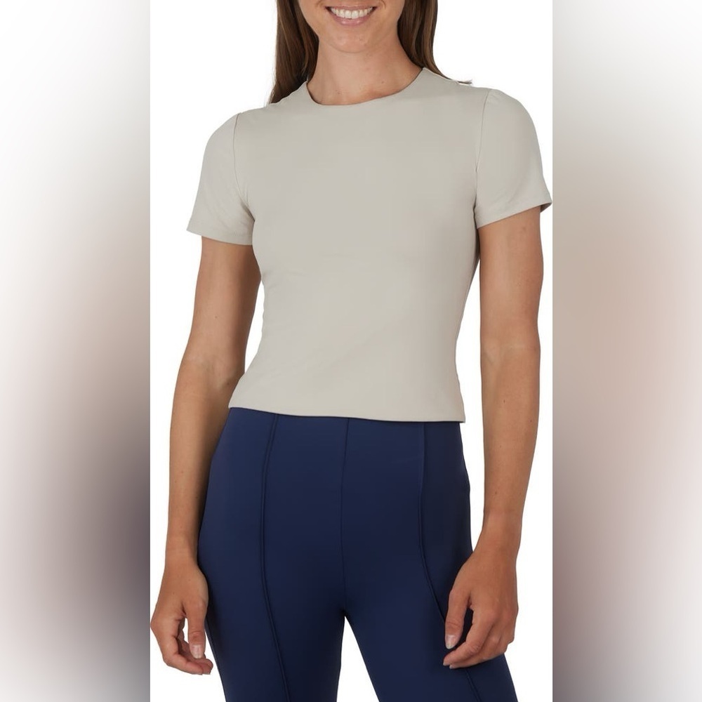 YOGALICIOUS Contour Cali T-Shirt, NACREOUS CLOUD, Size X-Large